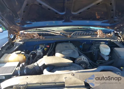 2003 Chevrolet Silverado 1500 Ls z USA, uszkodzony, nr VIN 2GCEC19T831408268